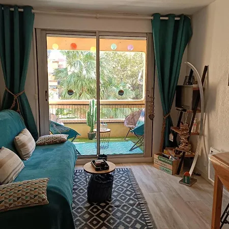 Paradise Entre Et Pins * Saint-Raphaël