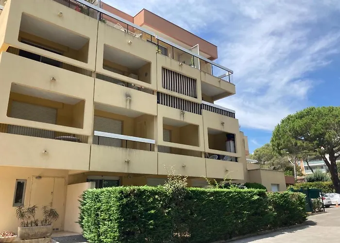 Paradise Entre Et Pins * Saint-Raphaël