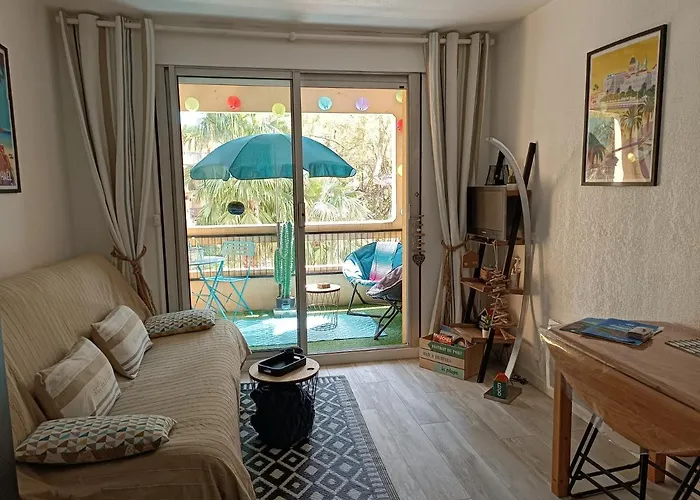 Paradise Entre Et Pins アパート